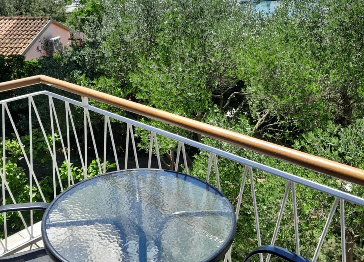 Apartments Rozic Раб