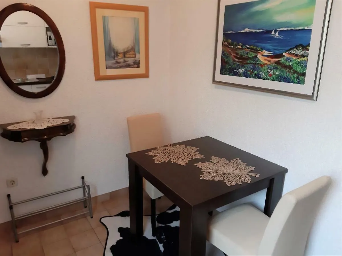 Apartments Rozic Rab Town